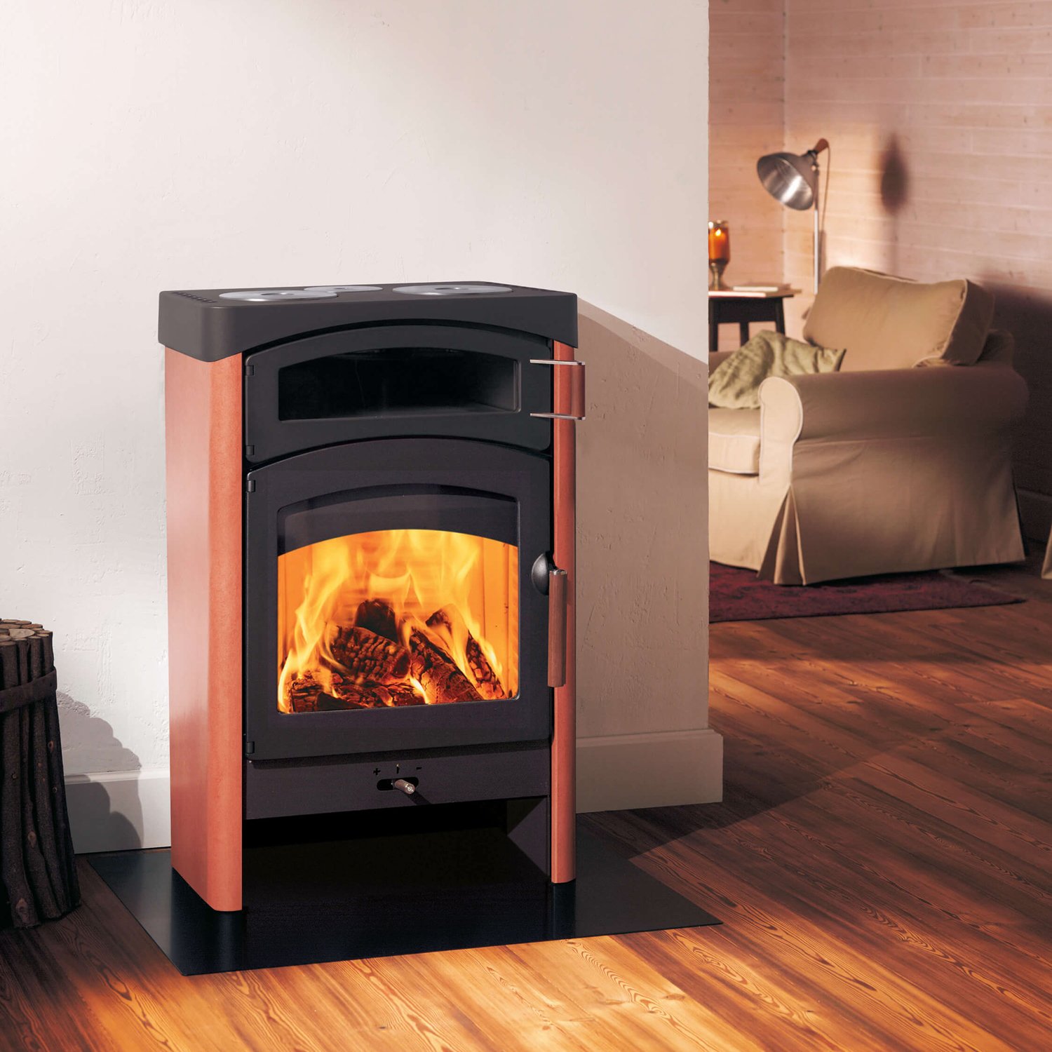 1 Austroflamm Pallas Back 9 kW Kaminofen | Mit Backfach & Gratis Holz – Bild 1