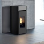 Edilkamin Myrna Q Pelletofen 10 kW – Effizienter WiFi-Pelletofen mit airKare, Klima-Komfort & Relax-Funktion