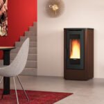 Extraflame Pelletofen Dahiana Plus VFS 10 kW – Warmluftkanalisierung, Auto Clean, Frontlüfter, 287 m³ Heizvolumen