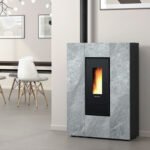 Extraflame Marilena Plus 5.0.16 Pelletofen – 8 kW, Naturstein, effizient & kanalisierbar