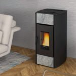 Extraflame Prestige Line Mirka 16 Pelletofen – 16 kW, Naturstein, 91 % Effizienz & Warmluftkanalisation