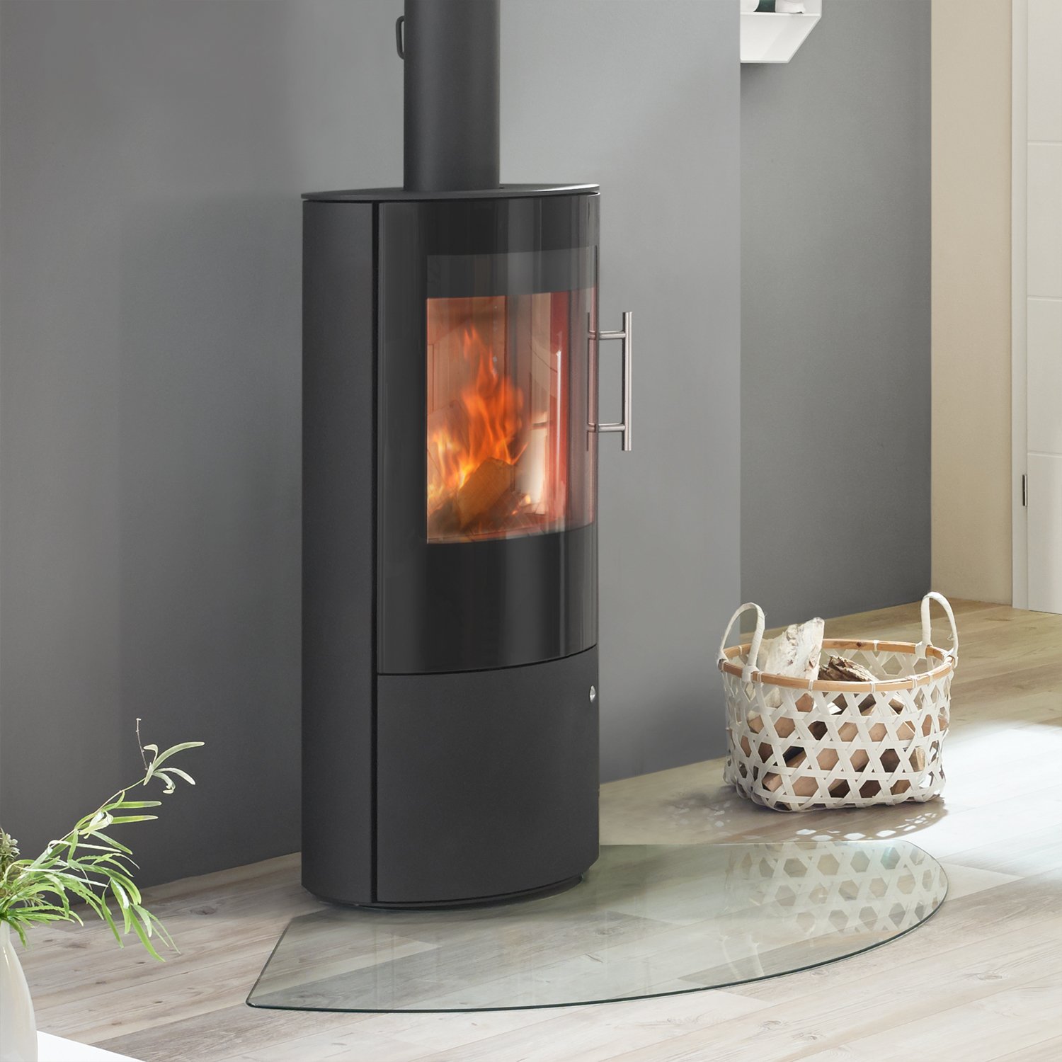 Königshütte Draco M Kaminofen Glastür Königshütte Draco M – 5 kW Kaminofen aus Stahl mit großer Sichtscheibe & automatischer Türschließtechnik – Bild 1