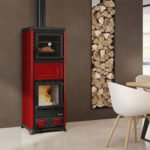 La Nordica Nova Forno – 11,8 kW Kaminofen mit Backfach, Keramikverkleidung & hoher Effizienz